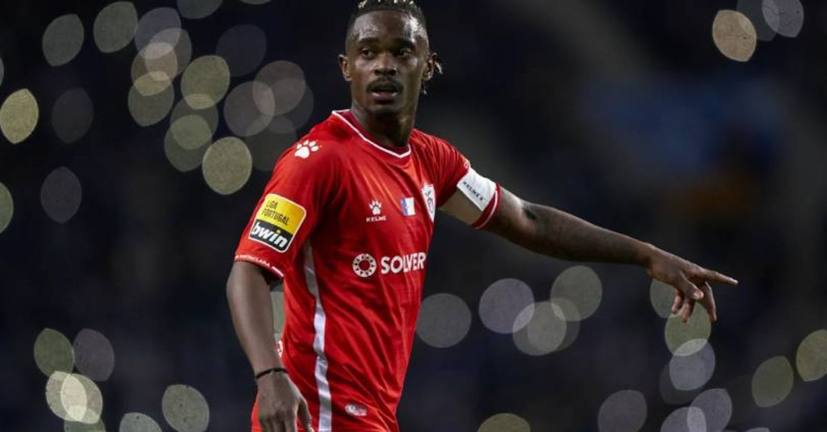 Fenerbahçe yeni transferini açıkladı