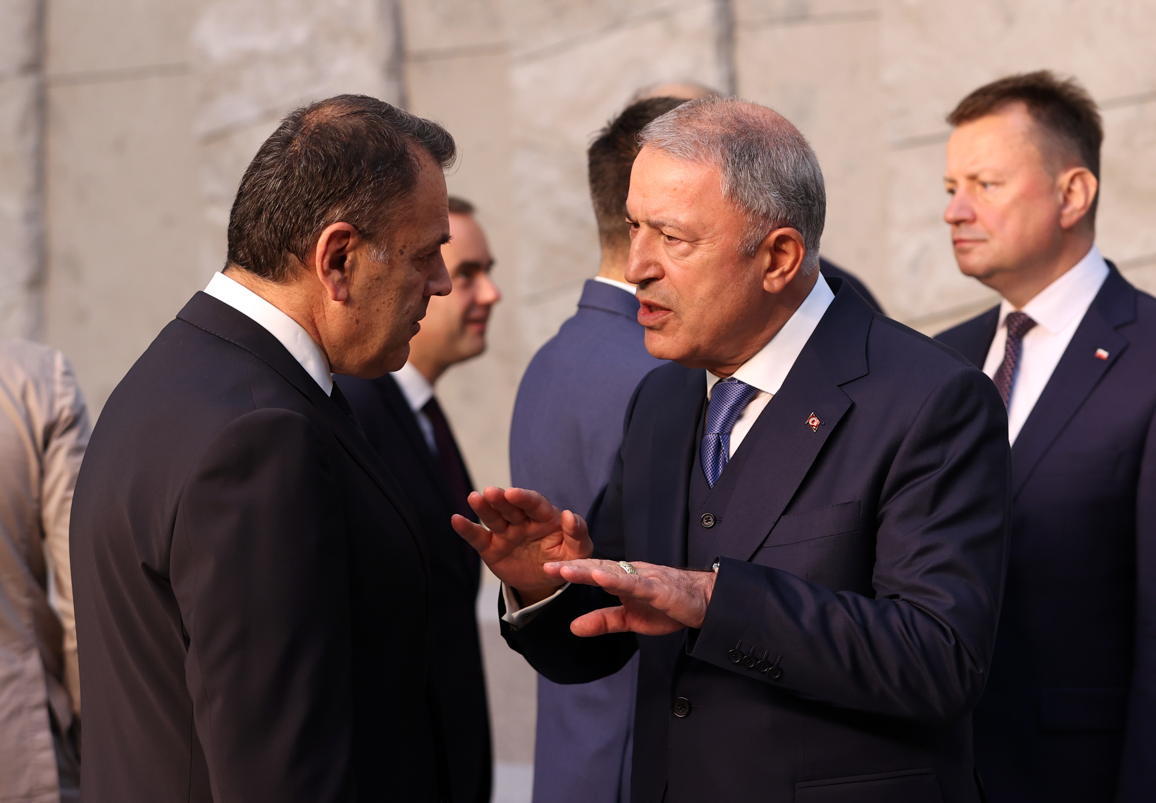 Ankara-Atina arasında yeni adım... İki ülkenin Milli Savunma Bakanları bir arada