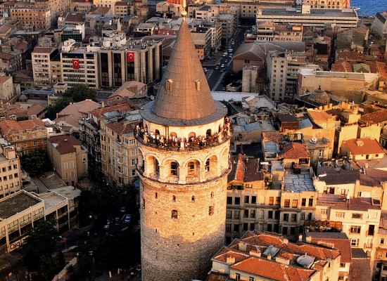 Bir zam da müze ve ören yerleri girişlerine: Galata Kulesi'ne çıkmak 175 TL oldu