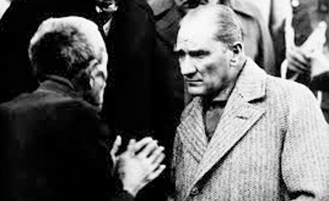 'Erdoğana eleştiriye tutuklama, Atatürk'e alenen hakarete serbest bırakma'