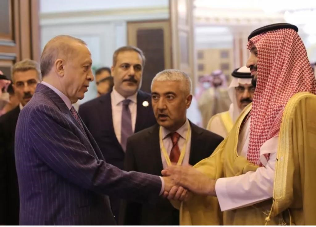 CHP'li Özel, Suudi Prens Selman'ın ziyaretini eleştirdi: "Bu küstahlığa sessiz kalanlara yazıklar olsun"