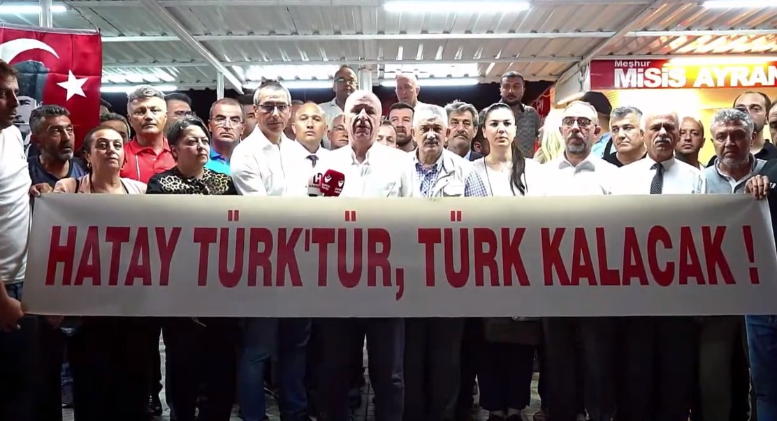 Ümit Özdağ Hatay'dan seslendi... Valilikten geri adım! "Hatay Valiliği yasak kararını kaldırmak zorunda kaldı"