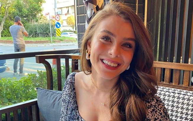 Seversin dizisinin Asya'sı İlayda Alişan kimdir? Kaç yaşında ve nereli?