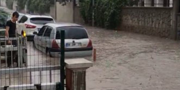 Ankara sele teslim! 21 yaşındaki genç kadın yaşamını yitirdi