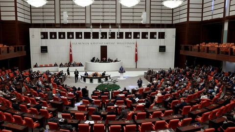 Milletvekili maaşlarına zam!