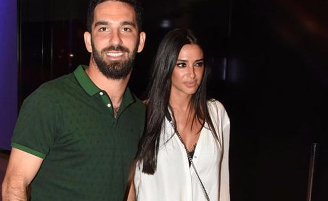 Arda Turan ile Aslıhan Doğan el ele!