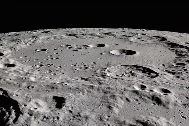 NASA: Çin Ay'ı ele geçirmeye çalışıyor