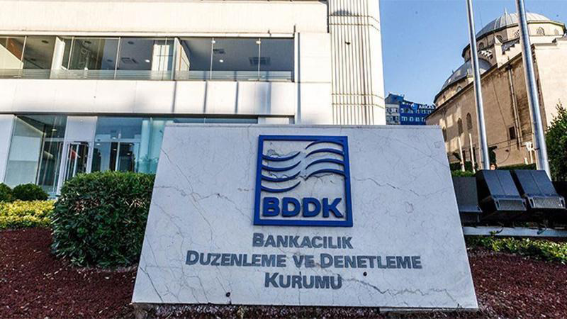 BDDK'nın tepki çeken TL ile kredi kararında geri adım