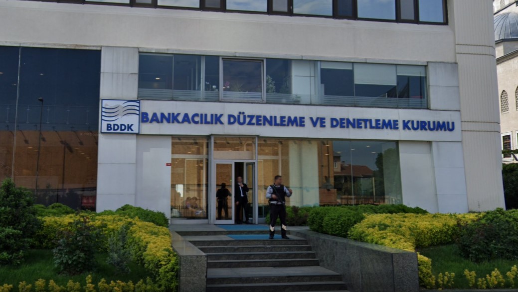 BDDK'dan yeni karar! Kredi kısıtlamasında esneme