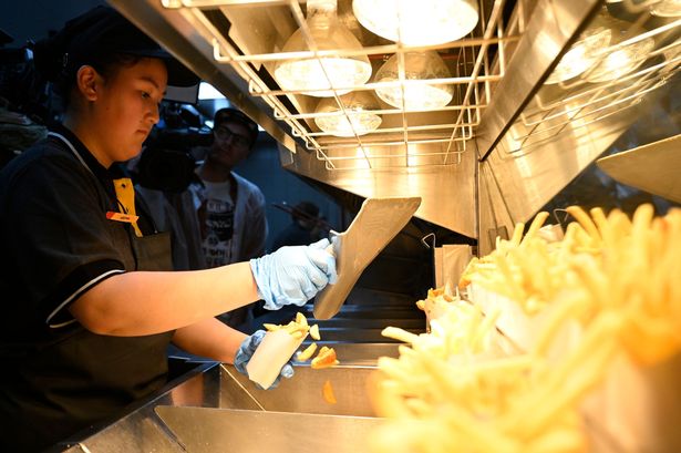 Rus Mc Donald's servisi kesti: Şİmdi de patates kıtlığı baş gösterdi!