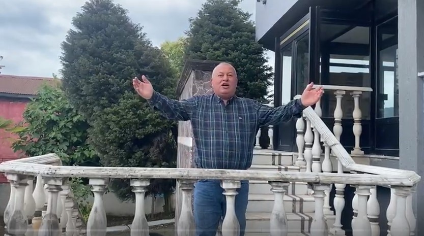 Cemal Enginyurt balkon konuşması yaptı, Süleyman Soylu'ya seslendi: "Erdoğan senin yüzünden sokağa çıkamayacak"