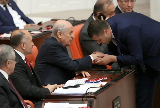 O isim yeniden MHP'ye davet edildi! Ekonomik kriz itirafı nedeniyle disipline sevk edilmişti