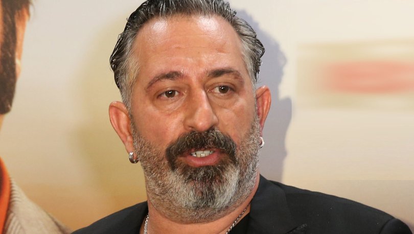 Cem Yılmaz'dan 15 Temmuz isyanı: "Allah belanızı versin!"