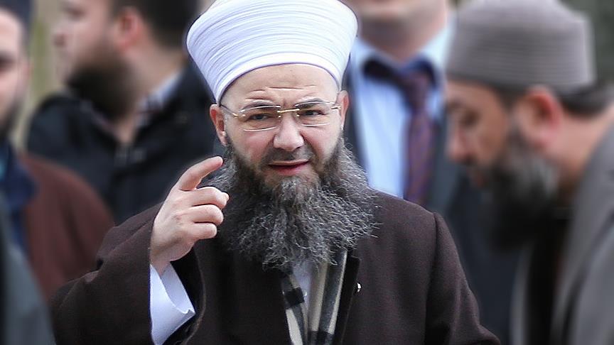 Cübbeli Ahmet'ten Saadettin Ustaosmanoğlu'na: "Kaseti çıkarmayan melundur"