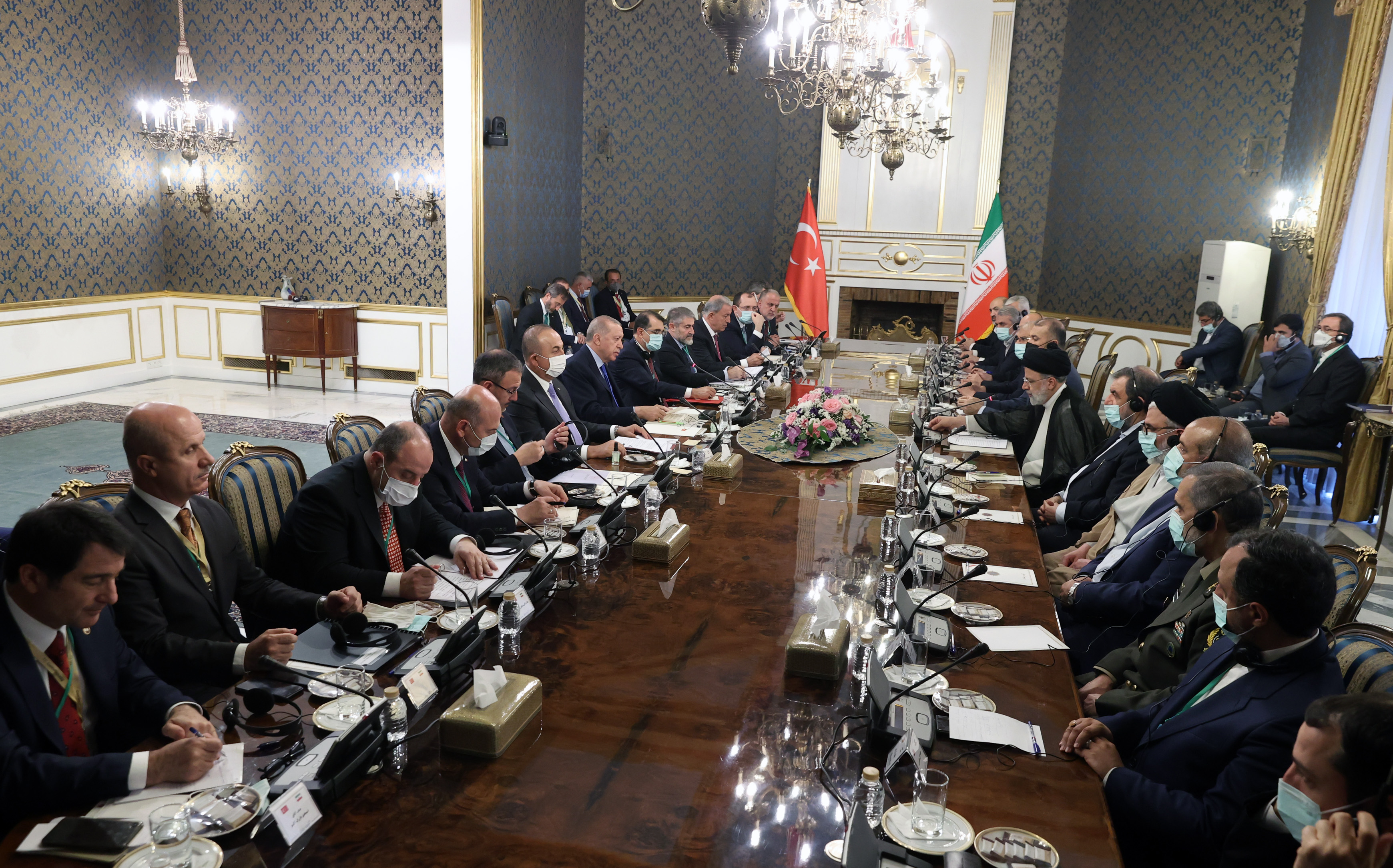 Türkiye-İran arasında imzalar atıldı! 8 anlaşma yapıldı