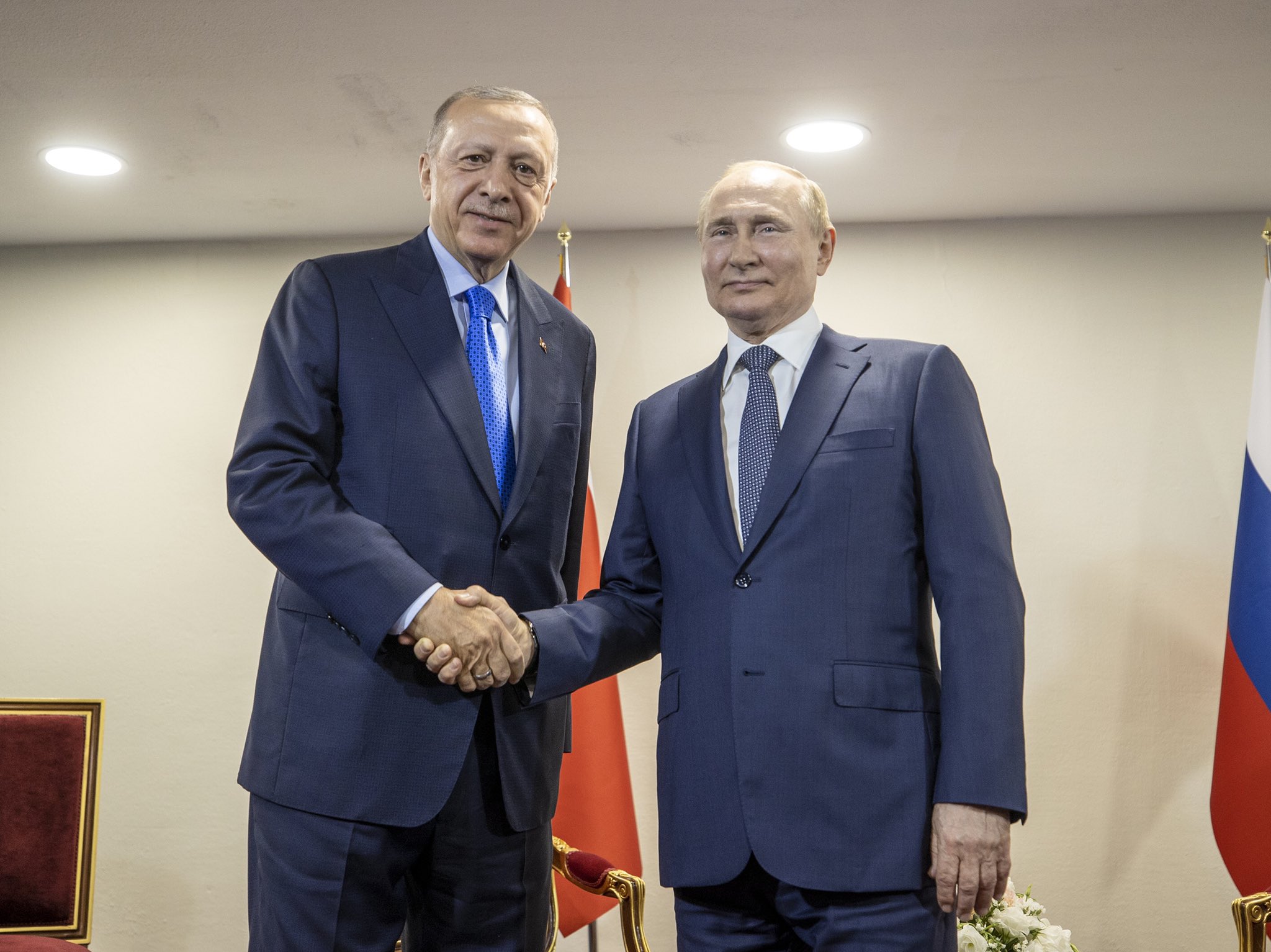 Erdoğan ve Putin bir arada! "Sizlerin arabuluculuğunuzla ilerleme kaydettik"