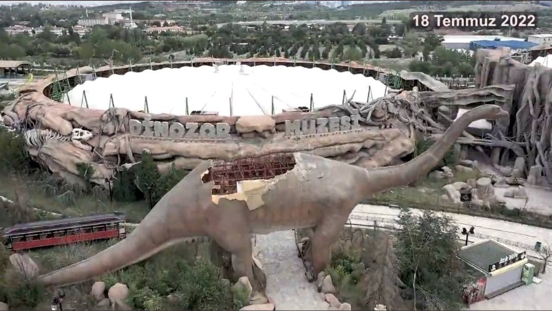 Mansur Yavaş, Ankapark'ın kapılarını açtı! İşte Melih Gökçek'in dinozor çöplüğü!