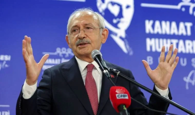 Saygı Öztürk yazdı: "Kılıçdaroğlu'na hakaret eden koltuk kapıyor"