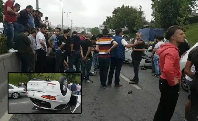 İstanbul'da zincirleme kaza... Trafik felç