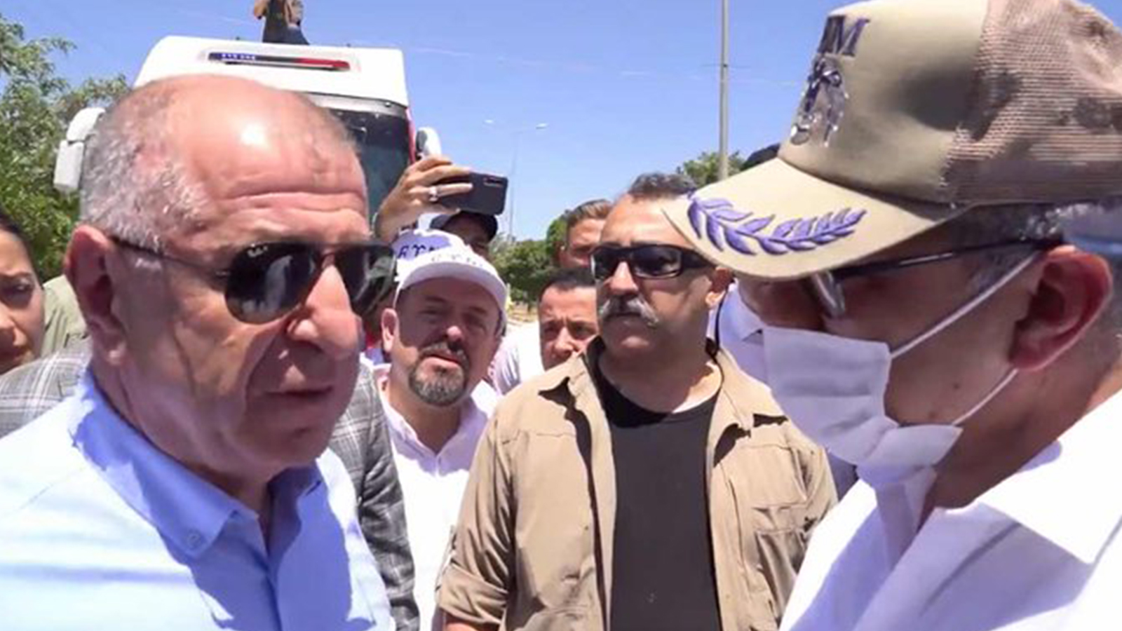 Suriye sınırında açıklama yapmak isteyen Ümit Özdağ’a engel: "Bu sürecin sonucu Süleyman Soylu'nun..."