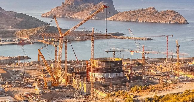 Bloomberg'e konuşan kaynaklar: Rusya, Akkuyu için Türkiye'ye milyarlarca dolar gönderdi