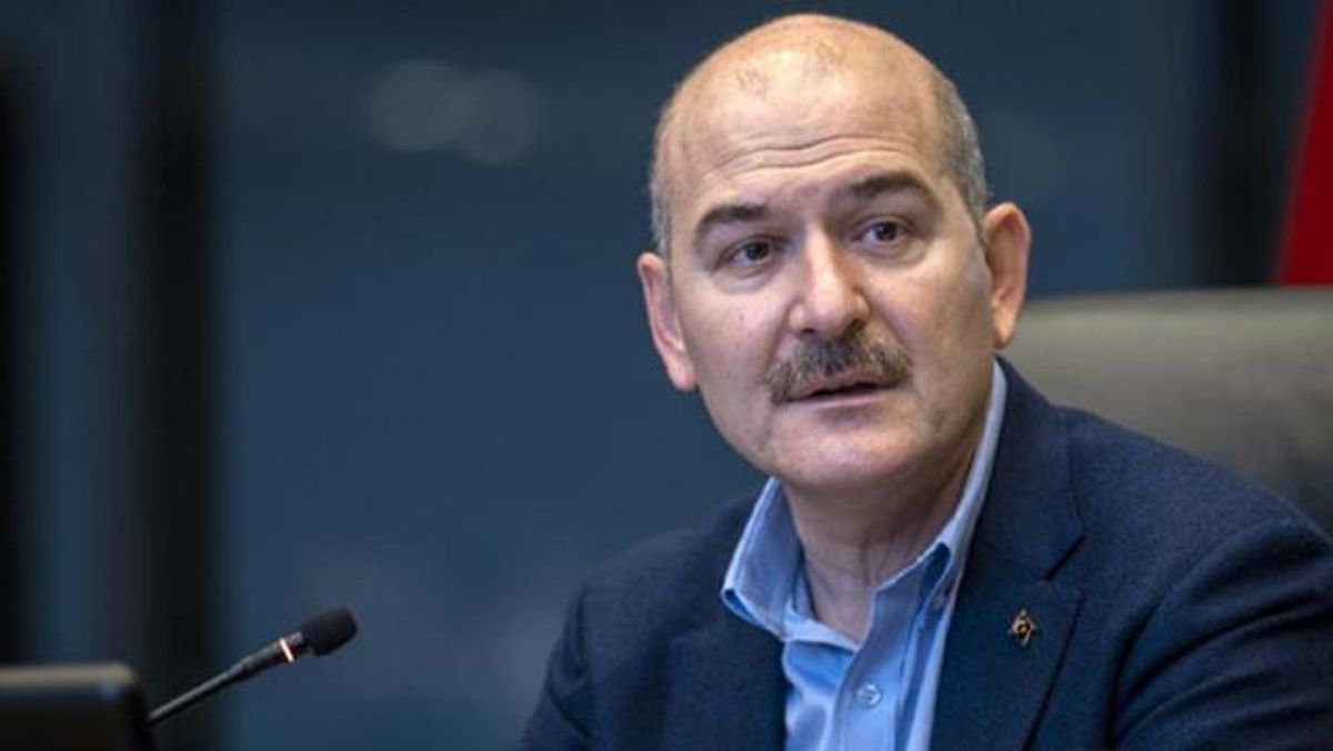Soylu'nun danışmanı TRT'de programa katılacak isimlere mülakat yaptı
