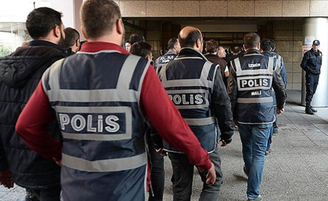 Son dakika… İstanbul’da öğretmenlere FETÖ operasyonu
