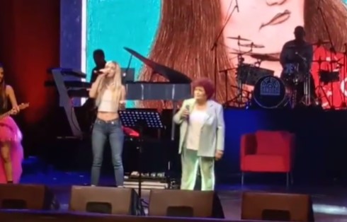 Aleyna Tilki ve Selda Bağcan'dan muhteşem düet!