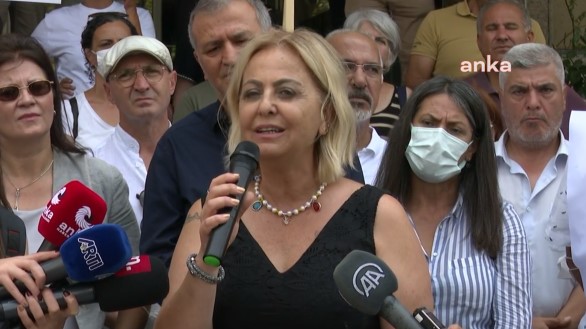 Sağlık çalışanlarından Esin Davutoğlu Şenol'a destek! İçişleri Bakanlığı ve Sağlık Bakanlığı'na çağrı