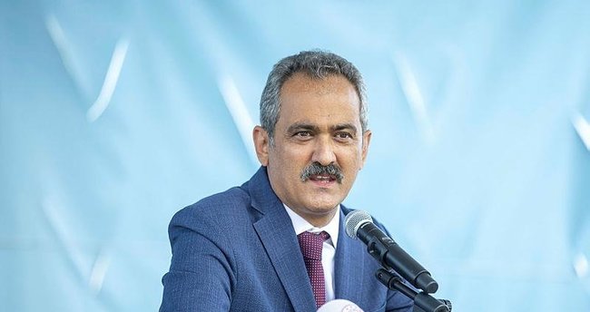 Bakan Özer 'bunu ilk defa açıklıyorum' diyerek duyurdu: Müfredata yeni bir ders ekleniyor