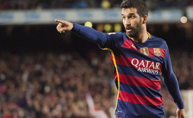 Arda Turan'a sosyal medyadan tepki yağdı!