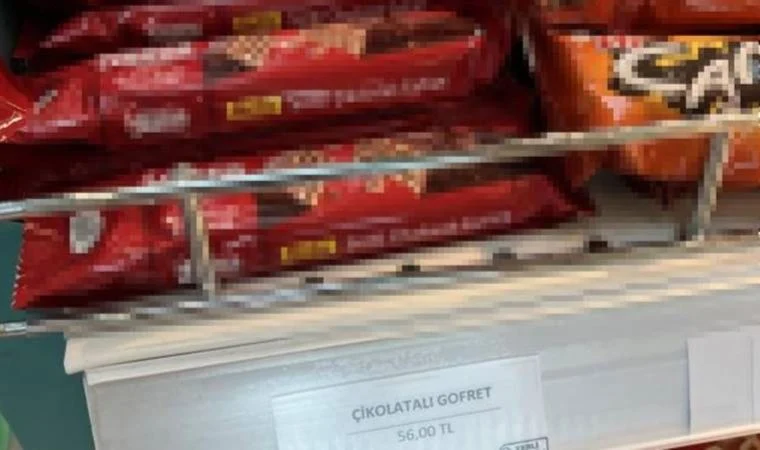 İstanbul Havalimanı'ndaki fiyatlar tepki çekti! Su 28, Gofret 56 Lira...