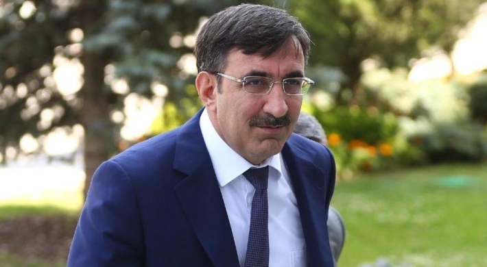 AKP'liler mera kavgasına tutuştu