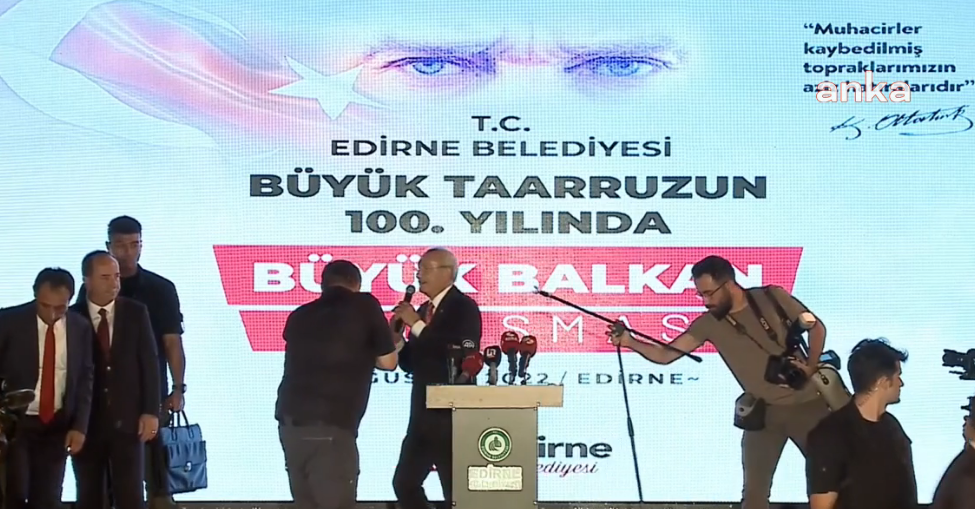 Kılıçdaroğlu'nu "Sayın Cumhurbaşkanım" diyerek çağırdı!