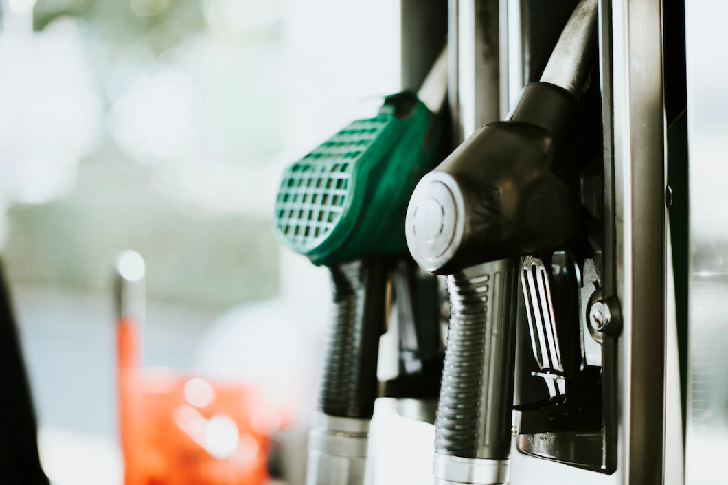 Rusya, Avrupa'ya petrol sevkiyatını durdurdu... Benzin fiyatlarını vuracak!