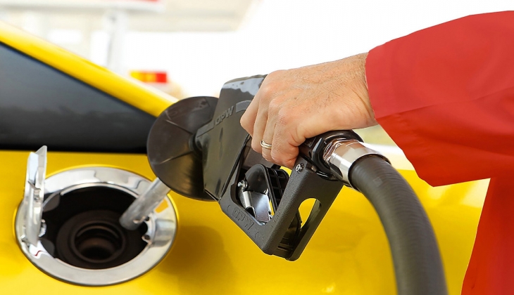 Motorine indirimin hemen ardından zam