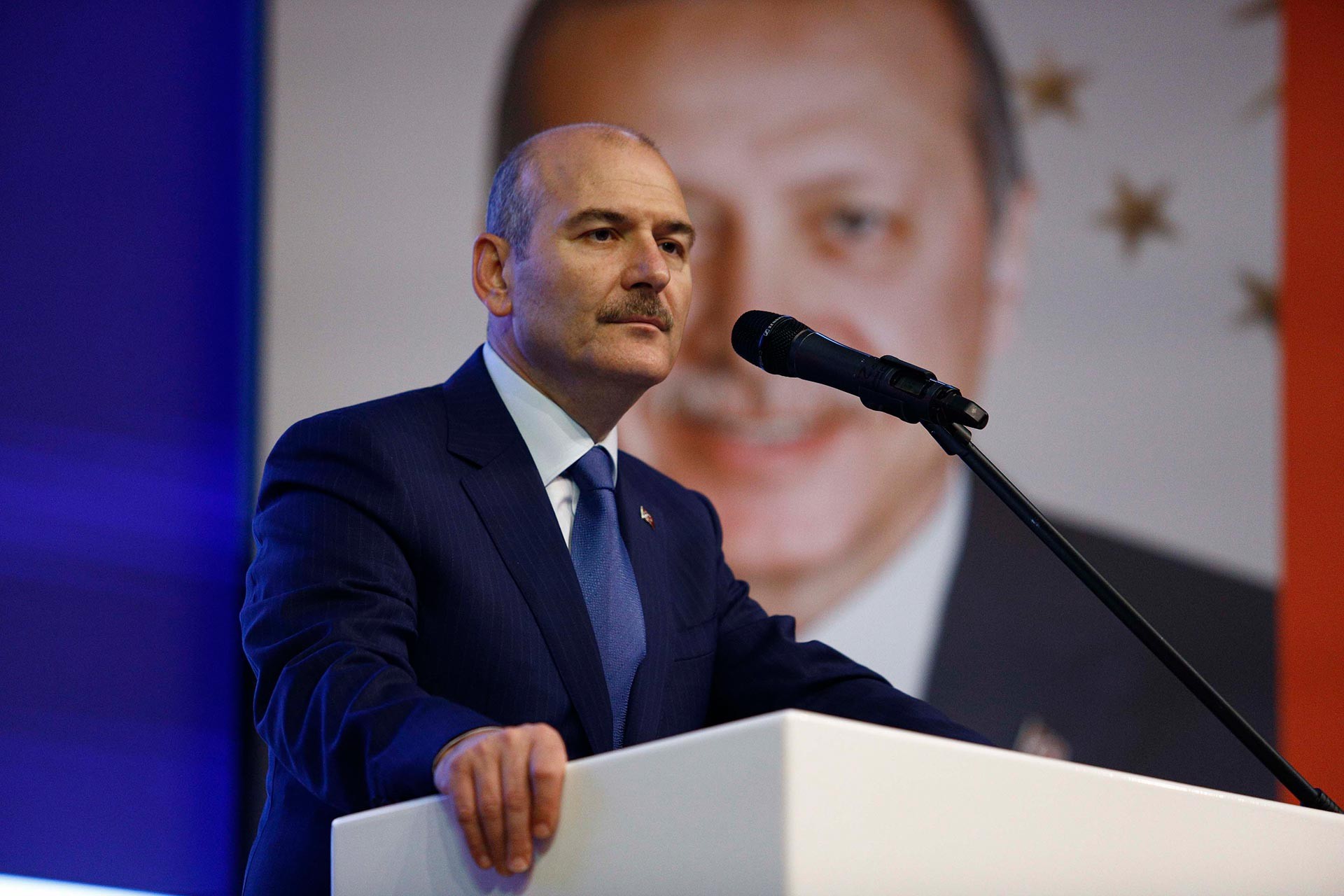 Geri gönderme merkezinde işkence iddiaları! Soylu reddetti: Personel görevini yaptı