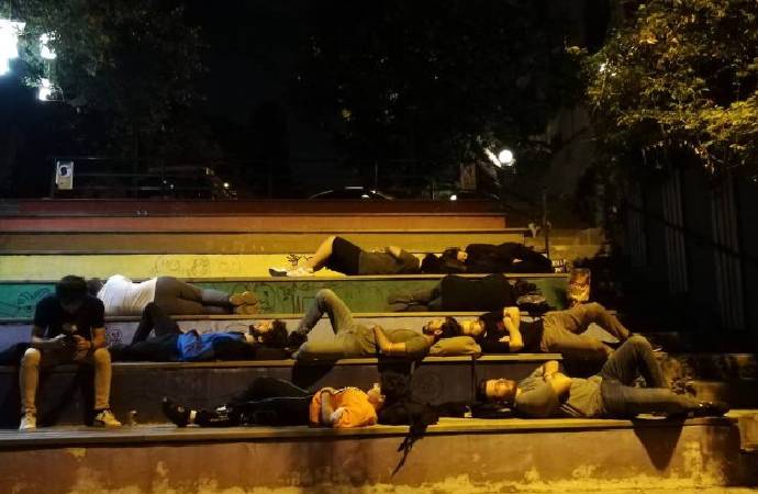 Öğrencilerden sonra öğretmenler de 'barınamıyoruz' dedi