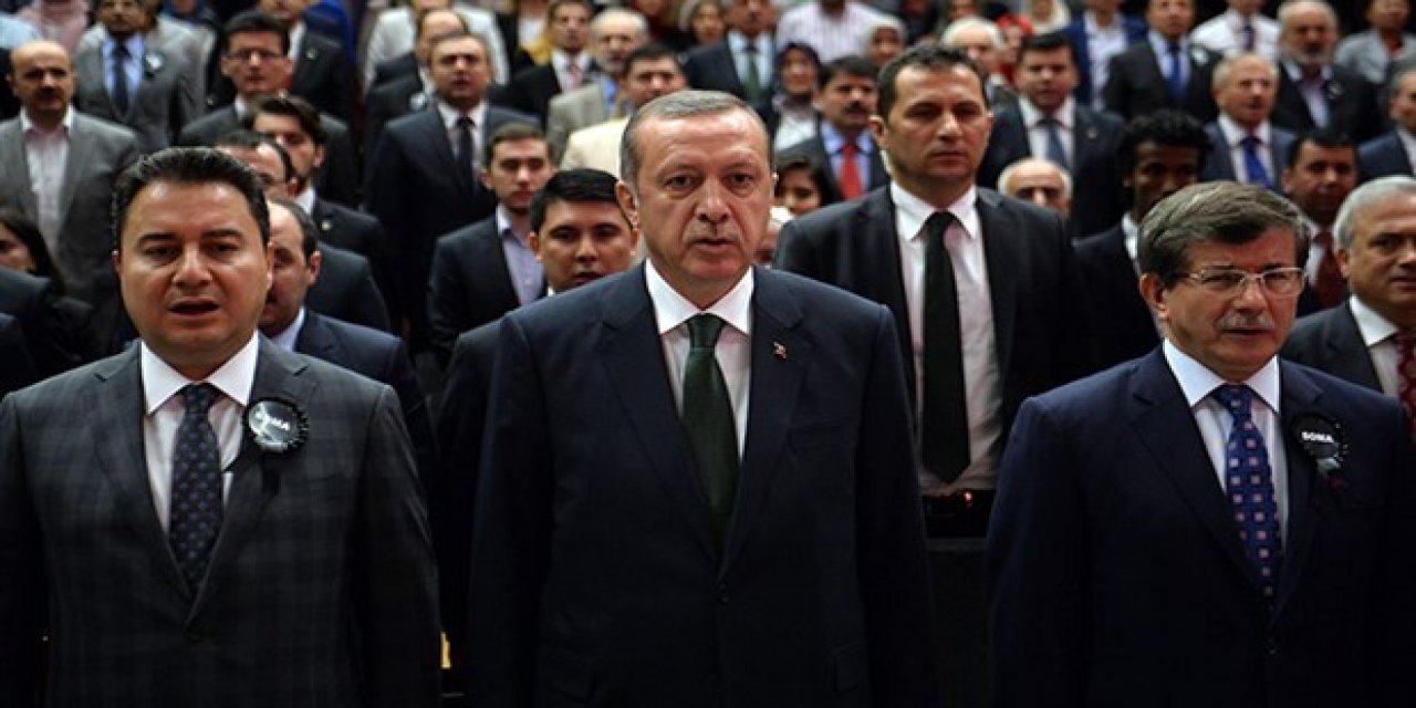 Erdoğan, eski yol arkadaşlarına teşekkür etti! AKP'nin 21. Kuruluş Yıl Dönümü Programı