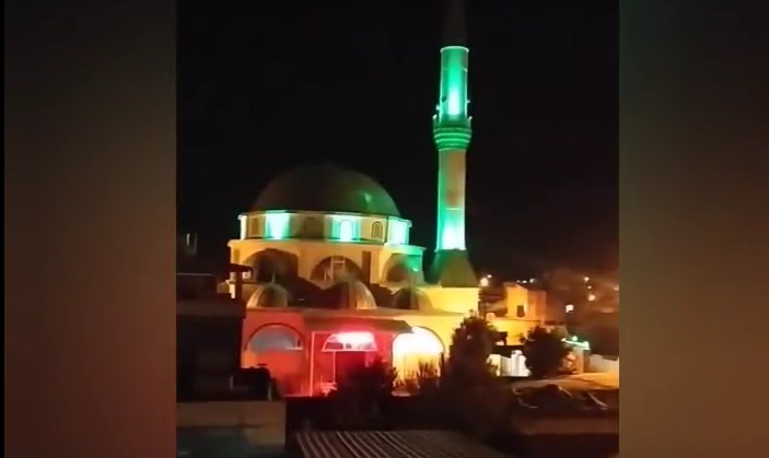 Suriye sınırında cami hoparlöründen peş peşe anonslar yapılıyor! "Evinizden çıkmayın, Türk ordusu PKK'ya operasyon yapıyor"