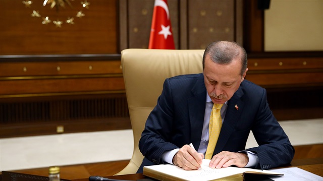 Erdoğan'dan yönetici ve vekillere imzalı İsviçre malı saat!