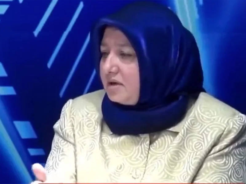 AKP'li Gül Çitil Okur böyle oy istedi: "Bizde kriz yok, kaynakları döke saça kullanıyoruz"