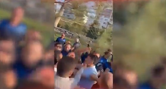 Konya'da zabıtalar Saadet Partililere biber gazı sıktı... Polis, zabıtaya müdahale etti: Kimsin olum sen, sana kim gaz sık dedi!