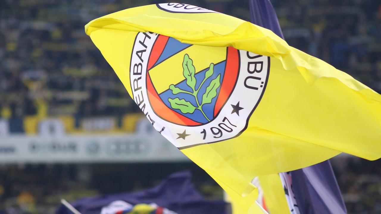 Fenerbahçe'de bir ayrılık daha