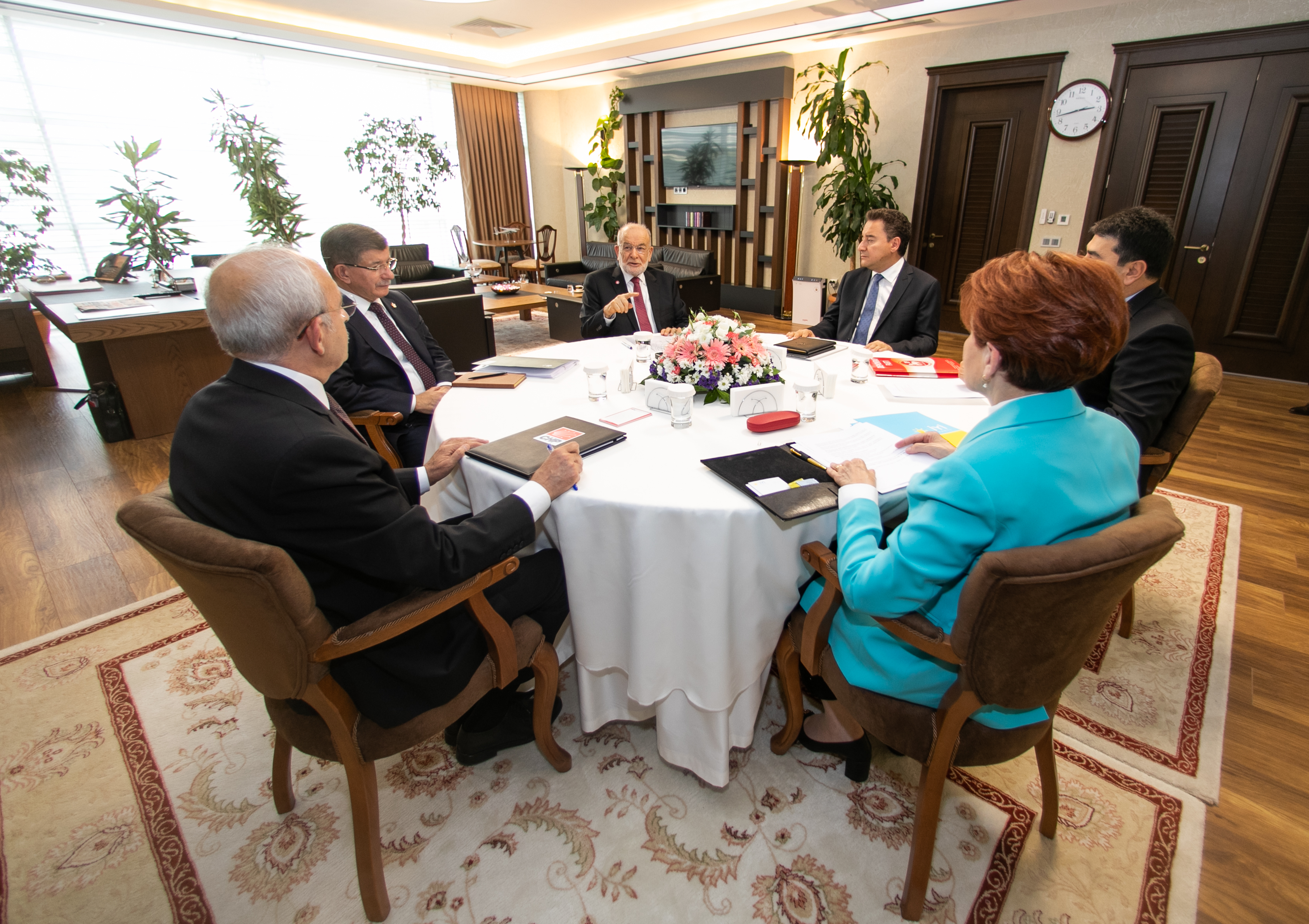 Altılı masanın ilk tur toplantıları sona erdi! Ortak metin yayımlandı