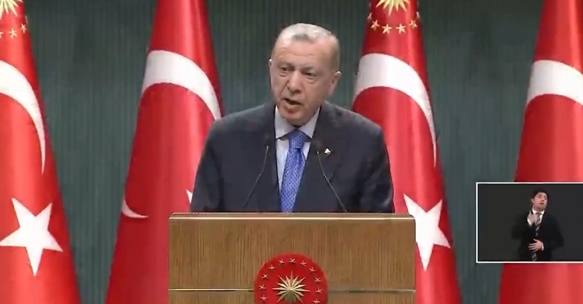Erdoğan, iktisatçıları "mandacı" sözleriyle hedef aldı... Ekonomistlerden yanıt: "Mandacı sizsiniz!"