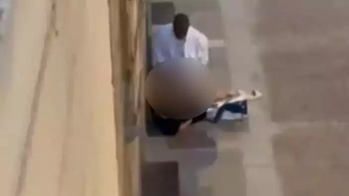 Sığınmacı Ukraynalı kadına sokak ortasında tecavüz!