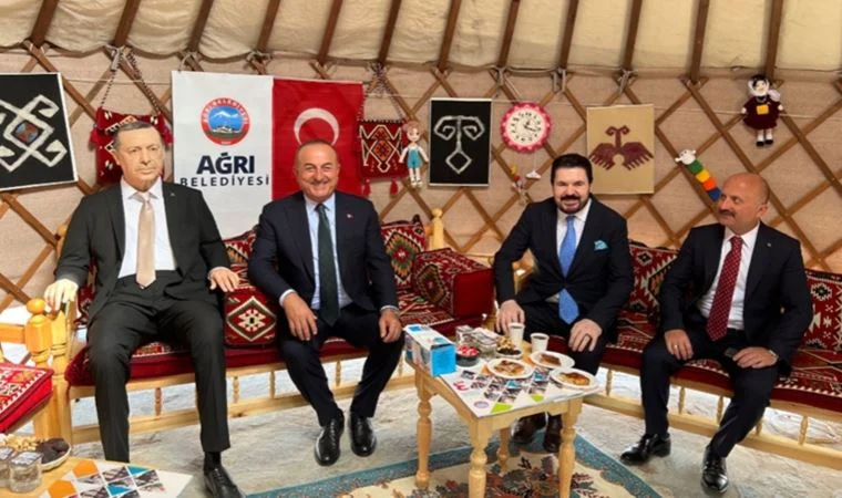 Erdoğan'ın maketini yaptılar! Savcı Sayan paylaştı...