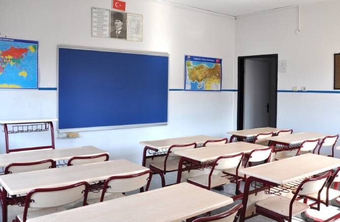 Çocuklar devletin okulunda da mı okuyamayacak! Kayıt için 40 bin lira istendiği iddia edildi...