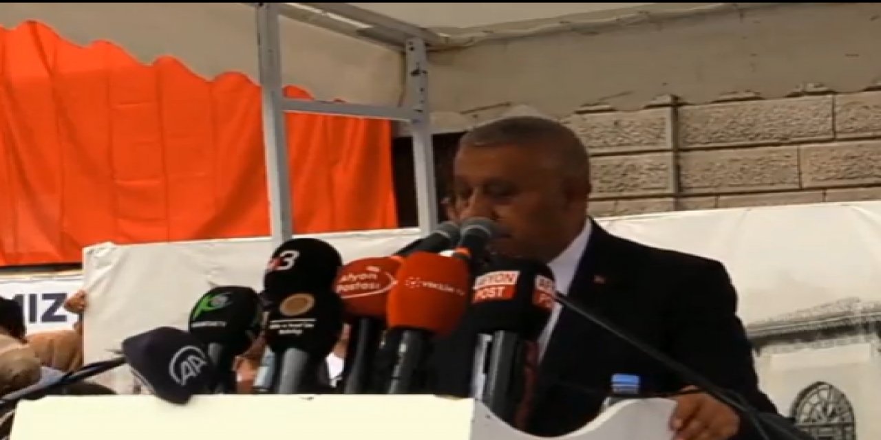 AKP'li Başkan "Keşke Yunan kazansaydı" diyen Kadir Mısıroğlu'nu andı, Atatürk'ü unuttu